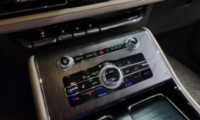 Lincoln Aviator