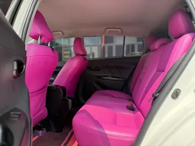 Toyota Yaris L