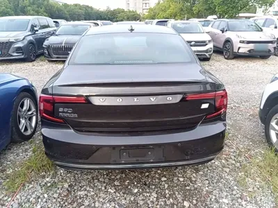 Volvo S90 PHEV