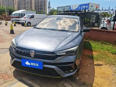 Roewe i5