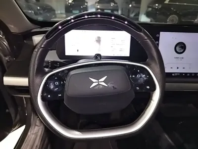 Xpeng P7