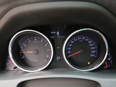Toyota Reiz