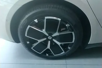 Xiaomi Auto SU7