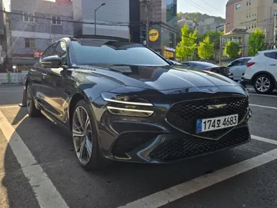 Genesis G70