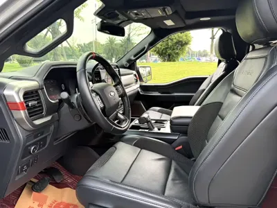 Ford F-150 Raptor