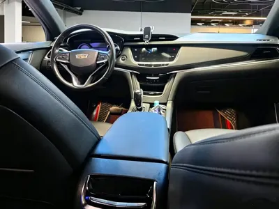 Cadillac XT6
