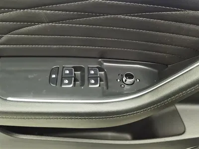 Hongqi Hongqi HS5