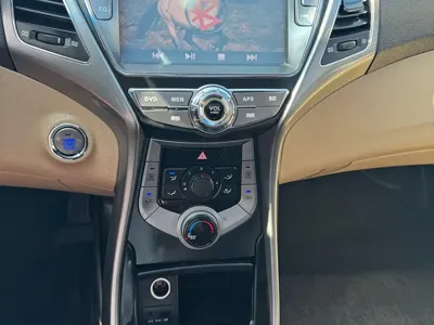 Hyundai Elantra Langdong