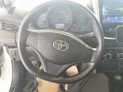 Toyota Yaris L