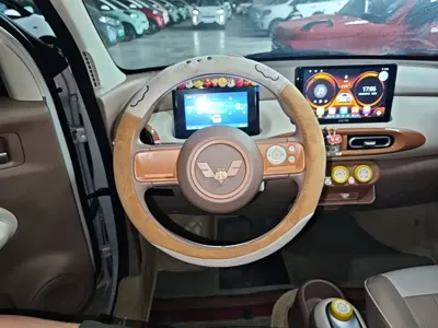 Wuling MINIEV