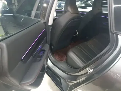 Xpeng P7