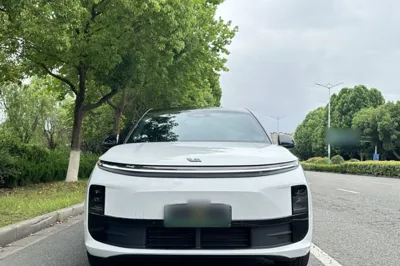 Li Auto L6