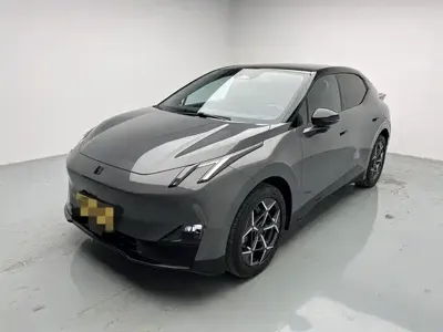 Lynk & Co Z20