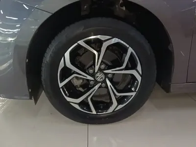 MG MG5