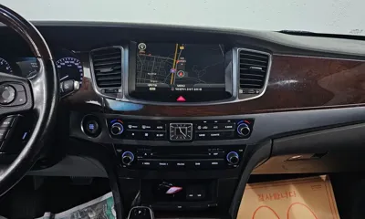Hyundai Equus