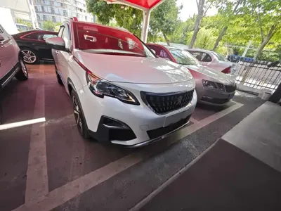 Peugeot 4008