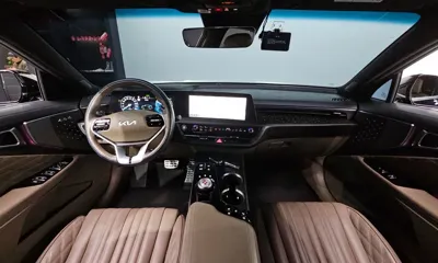 Kia K8