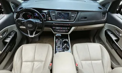 Kia Canival