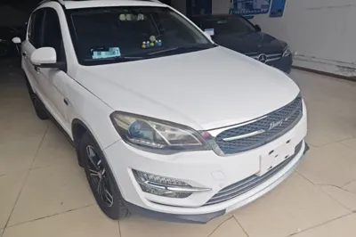 Zotye Domy X5