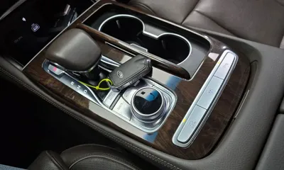 Kia K9