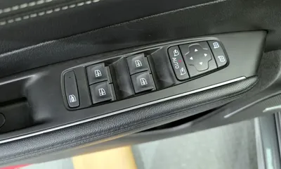 Renault-KoreaSamsung SM6