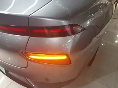 Xpeng P7