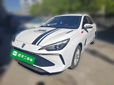 Roewe i5