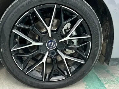 BYD Han
