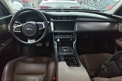 Jaguar XFL