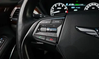 Genesis EQ900