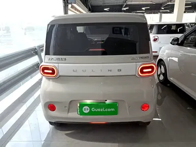 Wuling MINIEV