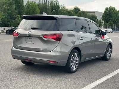 Buick GL6