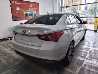 Chery Arrizo 5