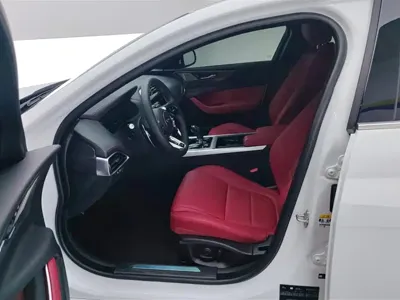 Jaguar XEL