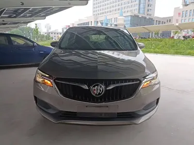 Buick GL6