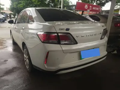 Venucia D60 EV