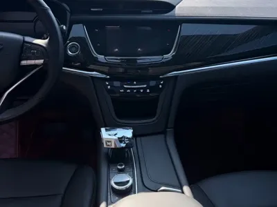 Cadillac XT6