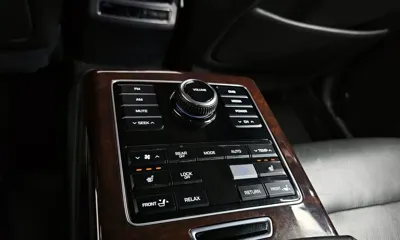 Hyundai Equus
