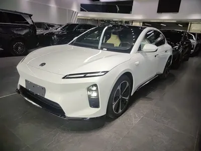Nio ET5