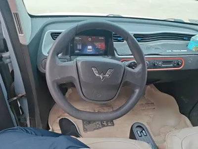 Wuling MINIEV