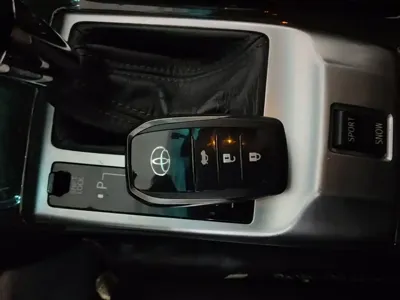 Toyota Reiz
