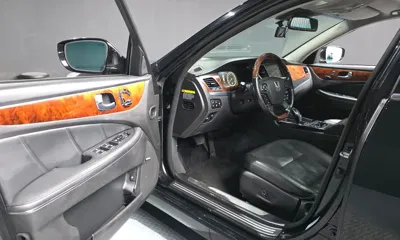 Hyundai Equus