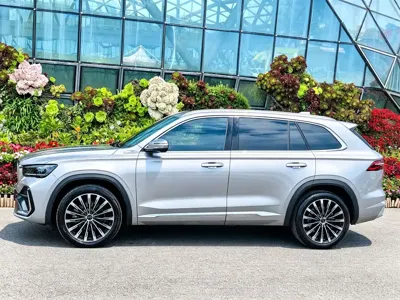 Geely Xingyue L