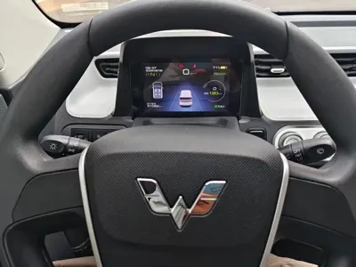 Wuling MINIEV