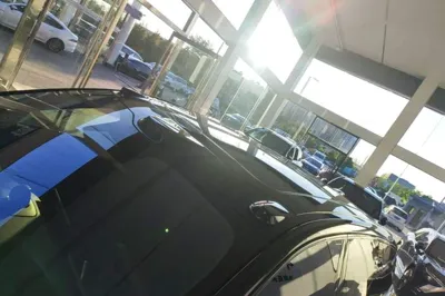 Nio ES8