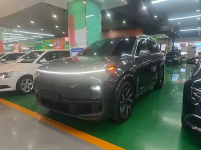 Li Auto Li L8