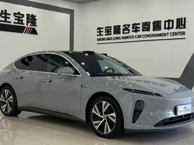 Nio ET5