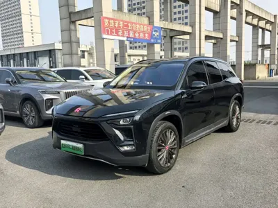 Nio ES8