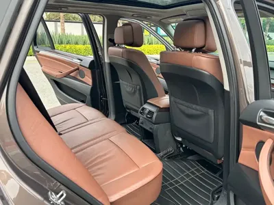 BMW X5 (Import)