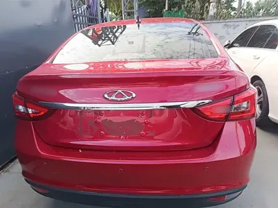 Chery Arrizo 5